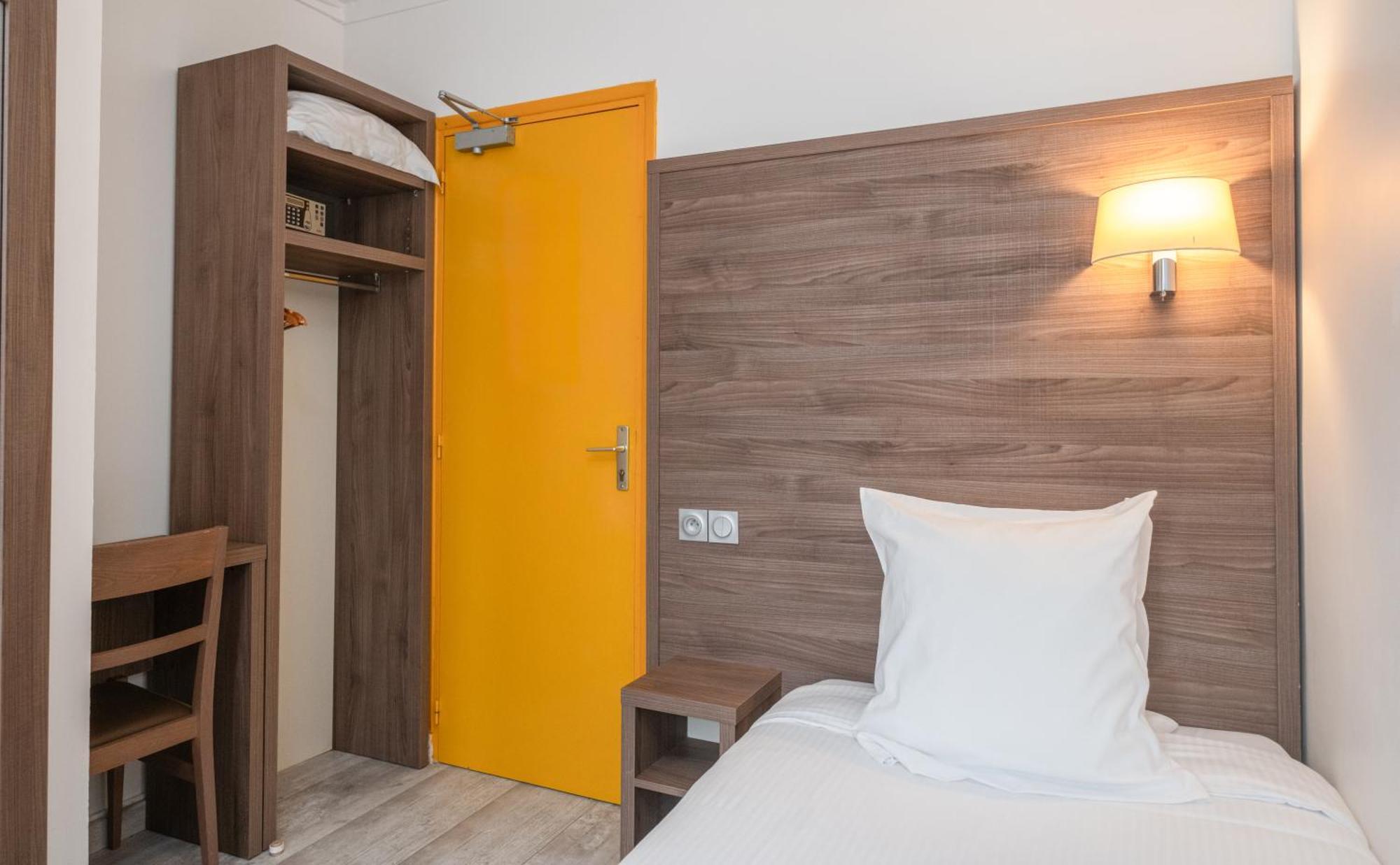 Hotel Luxor Issy-les-Moulineaux Szoba fotó