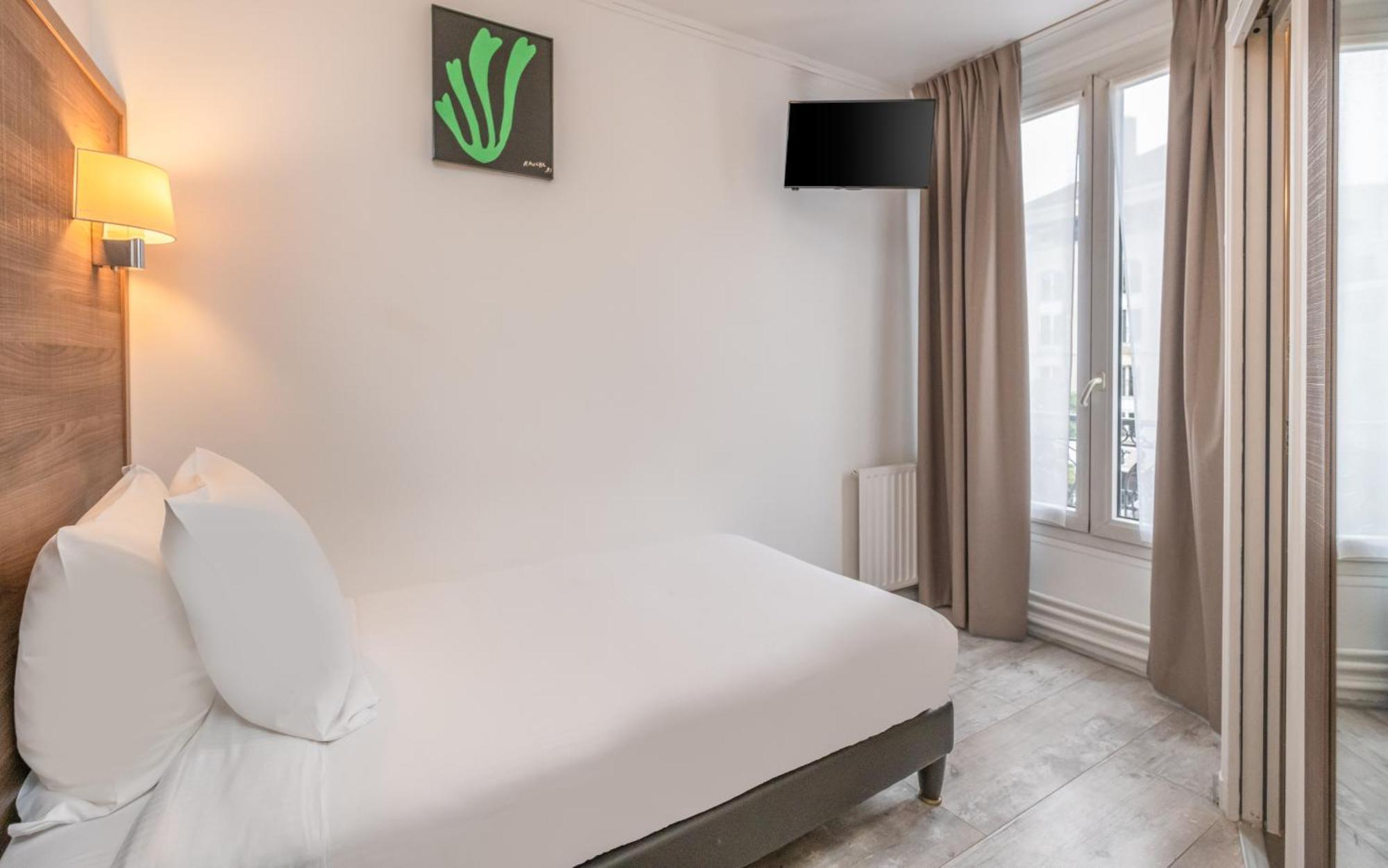 Hotel Luxor Issy-les-Moulineaux Kültér fotó